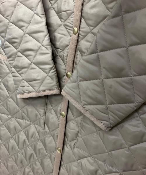 Traditional Weatherwear（トラディショナルウェザーウェア）Traditional Weatherwear (トラディショナルウェザーウェア) アークリーロング レオ アイボリー サイズ:UK 34 未使用品の古着・服飾アイテム