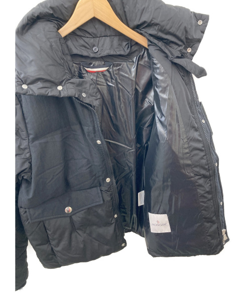 MONCLER（モンクレール）MONCLER (モンクレール) ダウンジャケット ブラック サイズ:2の古着・服飾アイテム