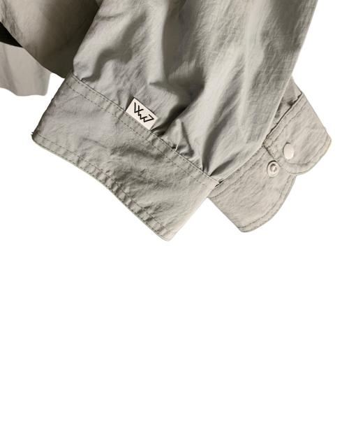 CMF OUTDOOR GARMENT（コンフィーアウトドアガーメント）CMF OUTDOOR GARMENT (コンフィーアウトドアガーメント) CMF OUTDOOR GARMENT ナイロンジャケット グレー サイズ:Lの古着・服飾アイテム