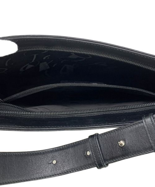 Salvatore Ferragamo（サルヴァトーレ フェラガモ）Salvatore Ferragamo (サルヴァトーレ フェラガモ) ショルダーバッグ ブラックの古着・服飾アイテム