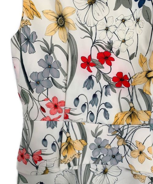 Phase Eight（フェイズエイト）Phase Eight (フェイズエイト) ノースリーブワンピース ホワイト×レッド サイズ:8の古着・服飾アイテム