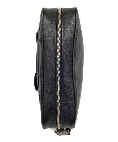 BURBERRY（バーバリー）BURBERRY (バーバリー) レザーショルダーバッグ ブラックの古着・服飾アイテム