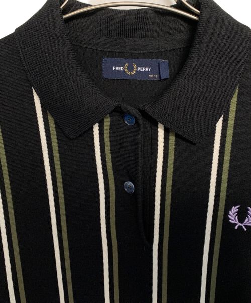 FRED PERRY（フレッドペリー）FRED PERRY (フレッドペリー) FRED PERRY ポロシャツ ブラック×ホワイト サイズ:36の古着・服飾アイテム
