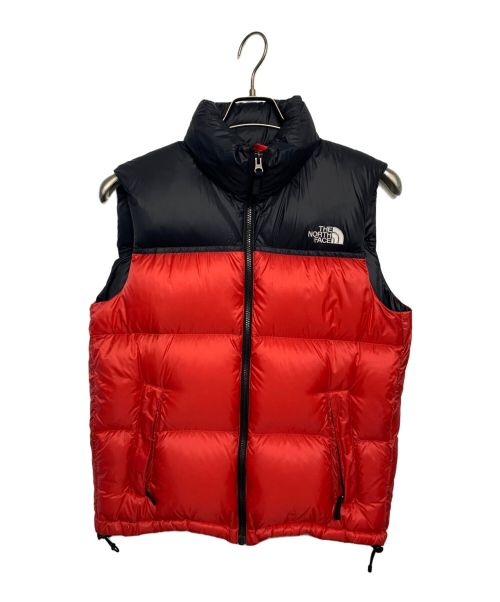 THE NORTH FACE（ザ ノース フェイス）THE NORTH FACE (ザ ノース フェイス) THE NORTH FACE ヌプシベスト ブラック×レッド サイズ:Mの古着・服飾アイテム