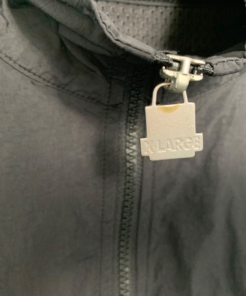 X-LARGE（エクストララージ）X-LARGE (エクストララージ) X-LARGE ハーフジップナイロンプルオーバージャケット ブラック サイズ:Lの古着・服飾アイテム
