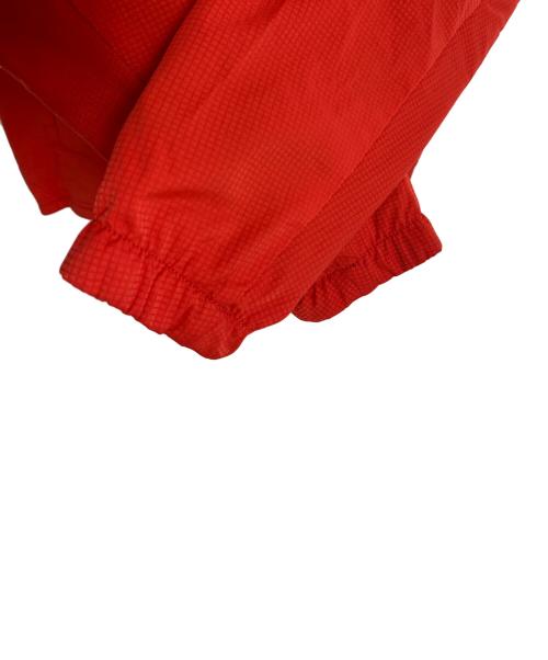 DESCENTE（デサント）DESCENTE (デサント) DESCENTE ウォーム オーセンティックロゴ フーディー レッド×ブラック サイズ:Sの古着・服飾アイテム