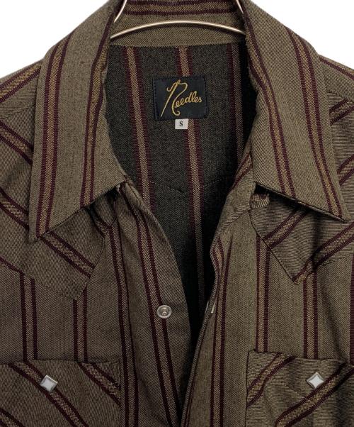 Needles（ニードルズ）Needles (ニードルズ) Needles シャツ ブラウン サイズ:Sの古着・服飾アイテム