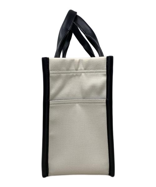 J&M DAVIDSON（ジェイ＆エム デヴィッドソン）J&M DAVIDSON (ジェイ＆エム デヴィッドソン) ハンドバッグ ホワイト×ブラックの古着・服飾アイテム