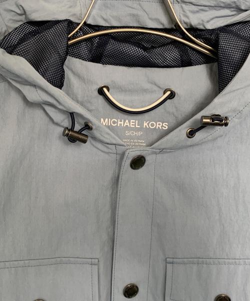 MICHAEL KORS（マイケル・コース）MICHAEL KORS (マイケルコース) MICHAEL KORS フーデッドナイロンジャケット スカイブルー サイズ:Sの古着・服飾アイテム
