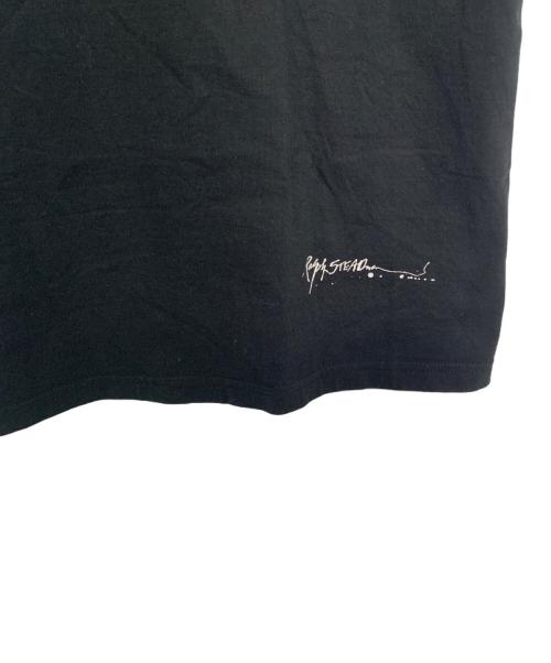 SUPREME（シュプリーム）Supreme (シュプリーム) Supreme Tシャツ ブラック×レッド サイズ:Mの古着・服飾アイテム