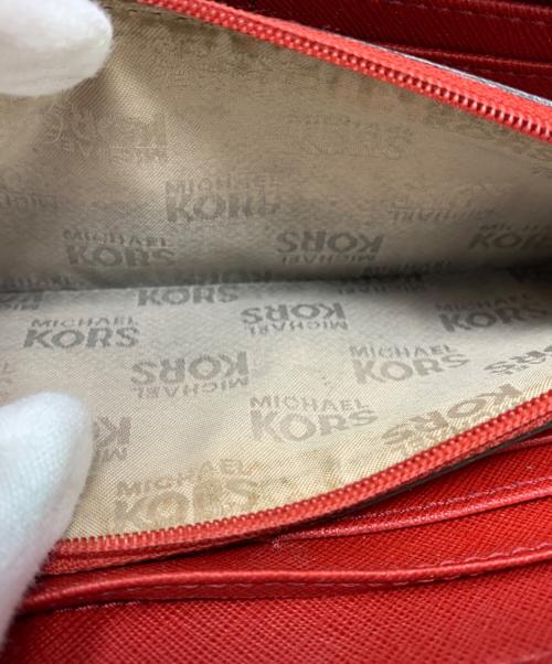 MICHAEL KORS（マイケル・コース）MICHAEL KORS (マイケルコース) MICHAEL KORS 長財布 レッドの古着・服飾アイテム