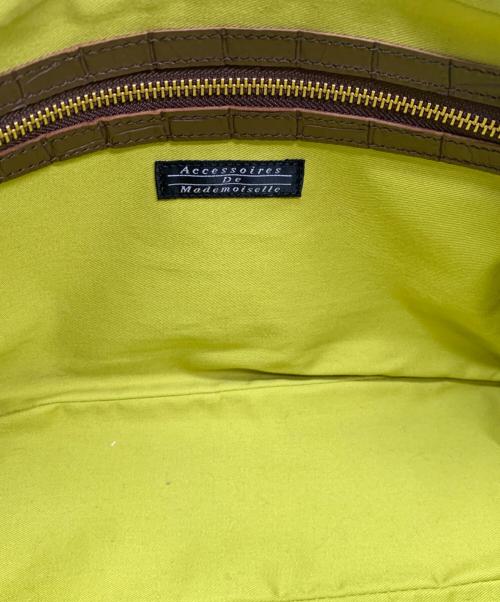 Accessoires De Mademoiselle（アクセソワ・ドゥ・マドモアゼル）Accessoires De Mademoiselle (アクセソワ・ドゥ・マドモアゼル) Accessoires De Mademoiselle 型押しハンドバッグ ブラウンの古着・服飾アイテム