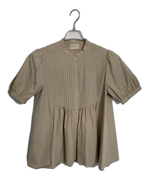 UNITED ARROWS（ユナイテッドアローズ）UNITED ARROWS (ユナイテッドアローズ) ピンタック ショートスリーブブラウス ベージュ サイズ:-の古着・服飾アイテム
