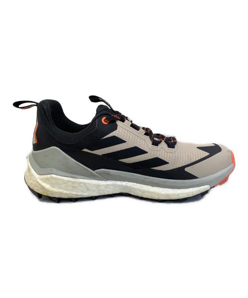 adidas（アディダス）adidas (アディダス) adidas TERREX FREEHIKER 2 LOW GORE-TEX トレッキングシューズ グレー サイズ:25cmの古着・服飾アイテム
