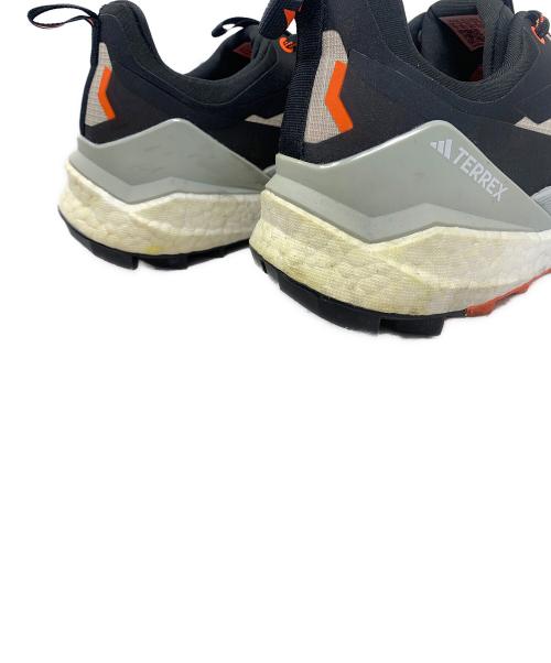 adidas（アディダス）adidas (アディダス) adidas TERREX FREEHIKER 2 LOW GORE-TEX トレッキングシューズ グレー サイズ:25cmの古着・服飾アイテム