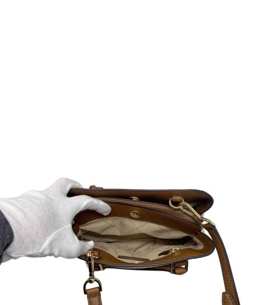 MICHAEL KORS（マイケル・コース）MICHAEL KORS (マイケルコース) 2WAYバッグ アイボリー×ブラウンの古着・服飾アイテム