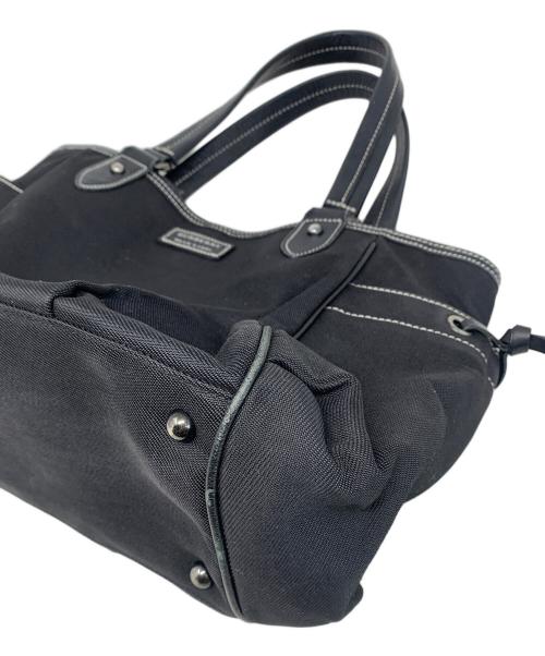 BURBERRY BLUE LABEL（バーバリー ブルー レーベル）BURBERRY BLUE LABEL (バーバリーロンドンブルーレーベル) ハンドバッグ ブラックの古着・服飾アイテム