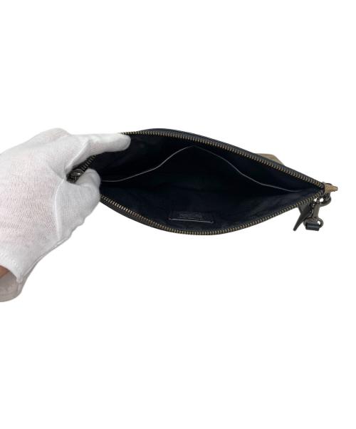 COACH（コーチ）COACH (コーチ) クラッチバッグ ベージュの古着・服飾アイテム