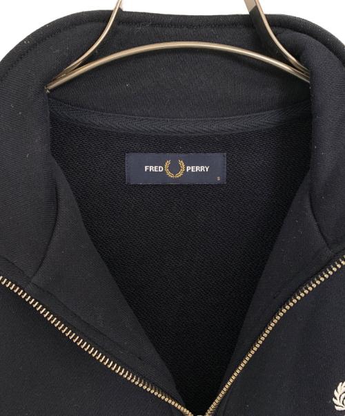 FRED PERRY（フレッドペリー）FRED PERRY (フレッドペリー) FRED PERRY Half Zip Sweatshirt ブラック サイズ:Sの古着・服飾アイテム