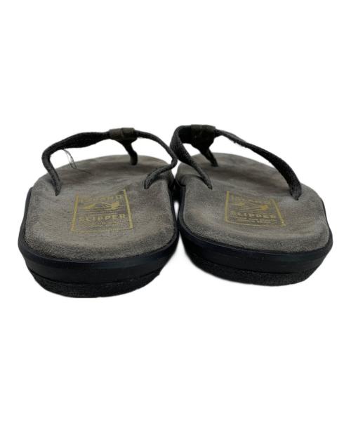 ISLAND SLIPPER（アイランドスリッパ）ISLAND SLIPPER (アイランドスリッパ) ISLAND SLIPPER Ultimate Suede トングサンダル グレー サイズ:6の古着・服飾アイテム