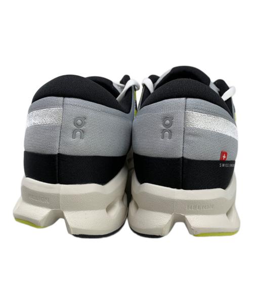 on（オン）On (オン) On クラウドサーファー2 ランニングシューズ グレー サイズ:26.5㎝の古着・服飾アイテム