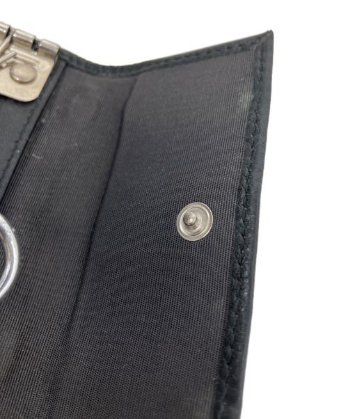 JIMMY CHOO（ジミーチュウ）JIMMY CHOO (ジミーチュウ) JIMMY CHOO キーケース ブラックの古着・服飾アイテム