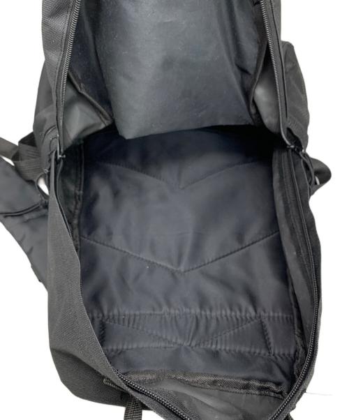 CarHartt（カーハート）CarHartt (カーハート) CarHartt リュック ブラックの古着・服飾アイテム