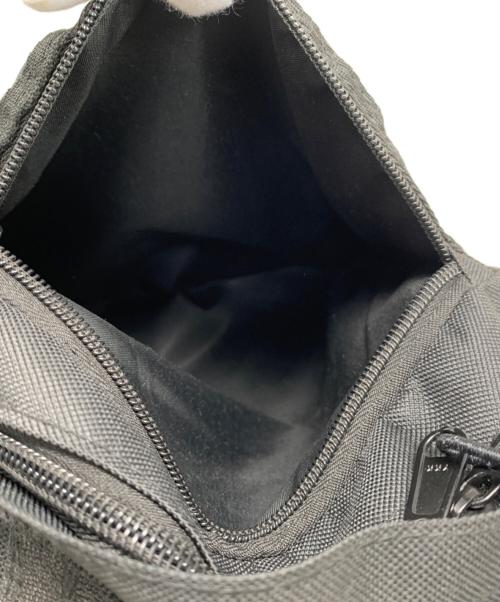 CarHartt（カーハート）CarHartt (カーハート) CarHartt リュック ブラックの古着・服飾アイテム