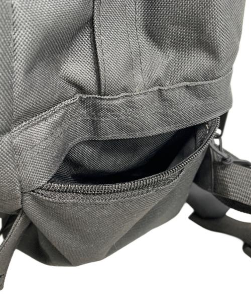 CarHartt（カーハート）CarHartt (カーハート) CarHartt リュック ブラックの古着・服飾アイテム