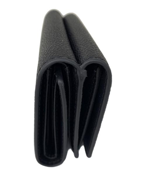 CHARLES & KEITH（チャールズアンドキース）CHARLES & KEITH (チャールズ＆キース) CHARLES & KEITH ブレアメタリックアクセントショートウォレット ブラックの古着・服飾アイテム