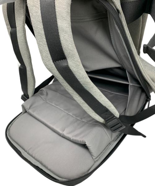 Cote&Ciel（コートエシエル）Cote&Ciel (コートエシエル) Cote&Ciel リュック グレーの古着・服飾アイテム