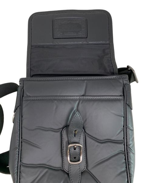 HUNTING WORLD（ハンティングワールド）HUNTING WORLD (ハンティングワールド) HUNTING WORLD ショルダーバッグ ブラックの古着・服飾アイテム