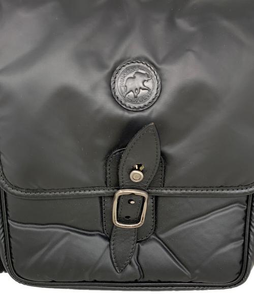 HUNTING WORLD（ハンティングワールド）HUNTING WORLD (ハンティングワールド) HUNTING WORLD ショルダーバッグ ブラックの古着・服飾アイテム