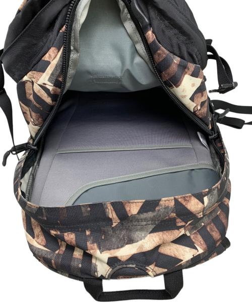 THE NORTH FACE（ザ ノース フェイス）THE NORTH FACE (ザ ノース フェイス) THE NORTH FACE リュック ブラック×ブラウンの古着・服飾アイテム