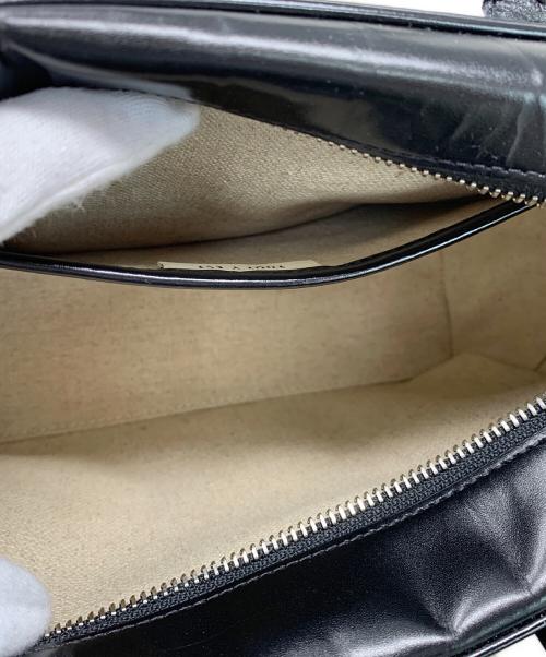 TOUT Y EST（トゥティエ）TOUT Y EST (トゥティエ) TOUT Y EST ハンドバッグ ブラックの古着・服飾アイテム