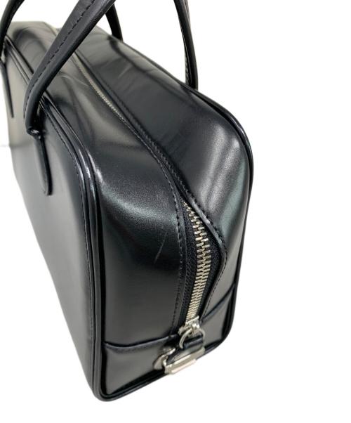 TOUT Y EST（トゥティエ）TOUT Y EST (トゥティエ) TOUT Y EST ハンドバッグ ブラックの古着・服飾アイテム