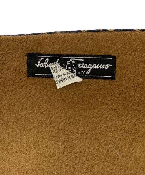 Salvatore Ferragamo（サルヴァトーレ フェラガモ）Salvatore Ferragamo (サルヴァトーレ フェラガモ) Salvatore Ferragamo マフラー ブラウン×ネイビーの古着・服飾アイテム