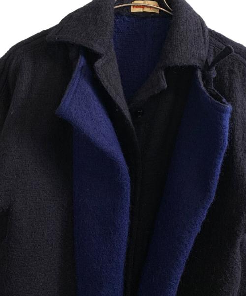 ISSEY MIYAKE（イッセイミヤケ）ISSEY MIYAKE (イッセイミヤケ) ISSEY MIYAKE ウールコート ネイビー×ブルー サイズ:9号の古着・服飾アイテム