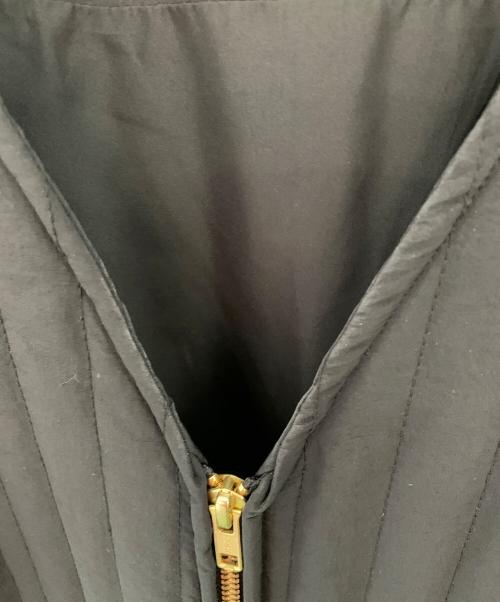 YORT（ヨート）YORT (ヨート) ノーカラーキルティングジャケット ブラック サイズ:9号の古着・服飾アイテム