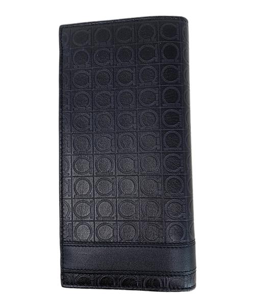 Salvatore Ferragamo（サルヴァトーレ フェラガモ）Salvatore Ferragamo (サルヴァトーレ フェラガモ) 長財布 ガンチーニ ブラックの古着・服飾アイテム