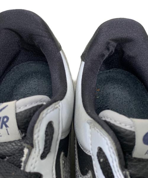 NIKE（ナイキ）NIKE (ナイキ) NIKE AIR FORCE1 スニーカー グレー サイズ:26.5㎝の古着・服飾アイテム