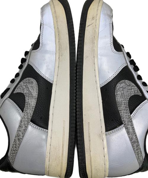 NIKE（ナイキ）NIKE (ナイキ) NIKE AIR FORCE1 スニーカー グレー サイズ:26.5㎝の古着・服飾アイテム
