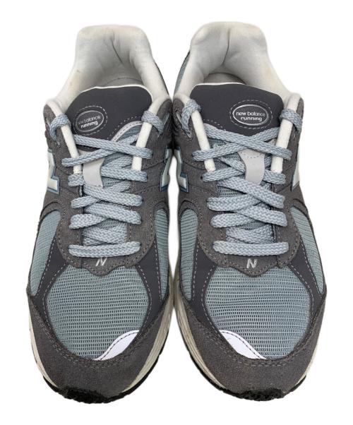 NEW BALANCE（ニューバランス）NEW BALANCE (ニューバランス) NEW BALANCE 2002 スニーカー グレー サイズ:26.5㎝の古着・服飾アイテム