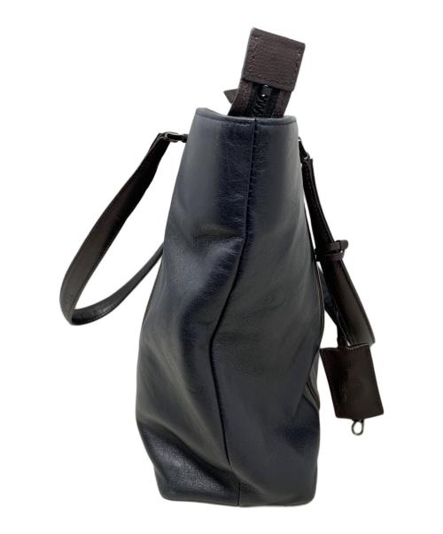 TAKEO KIKUCHI（タケオキクチ）TAKEO KIKUCHI (タケオキクチ) TAKEO KIKUCHI レザートートバッグ ブラックの古着・服飾アイテム