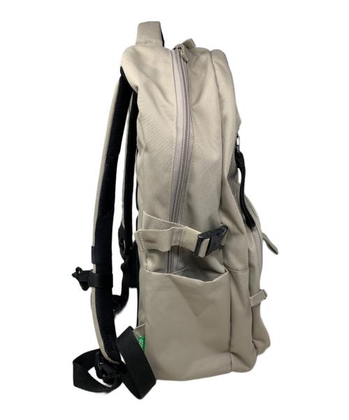 THE NORTH FACE（ザ ノース フェイス）THE NORTH FACE (ザ ノース フェイス) THE NORTH FACE リュック ライトグレーの古着・服飾アイテム