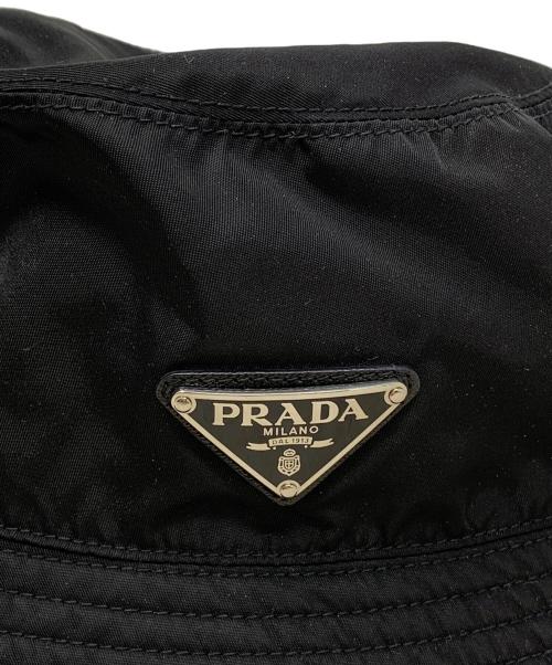 PRADA（プラダ）PRADA (プラダ) PRADA Re Nylon 1HC137 2DMI バケットハット ブラックの古着・服飾アイテム