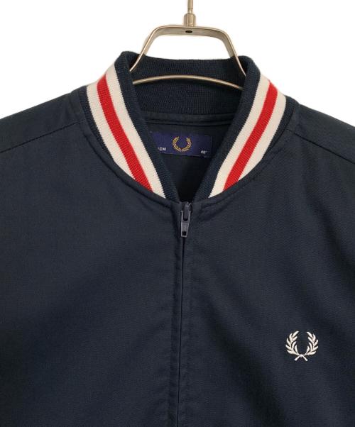 FRED PERRY（フレッドペリー）FRED PERRY (フレッドペリー) FRED PERRY ジップブルゾン ネイビー サイズ:40の古着・服飾アイテム