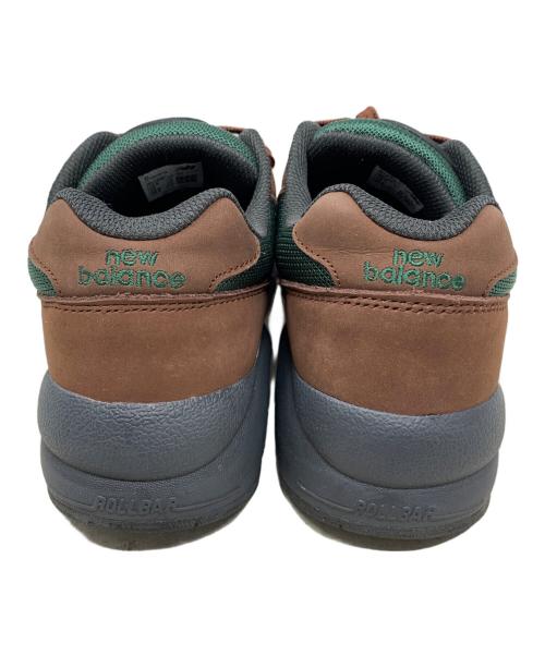 NEW BALANCE（ニューバランス）NEW BALANCE (ニューバランス) NEW BALANCE ローカットスニーカー ブラウン サイズ:28.5cmの古着・服飾アイテム