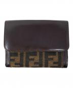 FENDIフェンディ）の古着「2つ折り財布」｜ブラウン