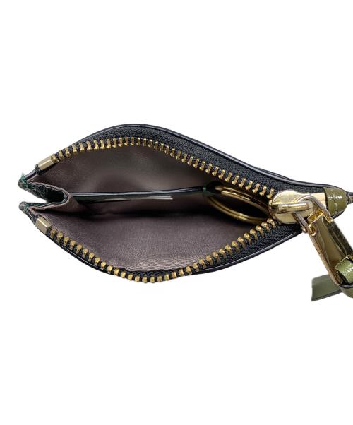 MARC JACOBS（マークジェイコブズ）MARC JACOBS (マークジェイコブズ) コインケース カーキ×グリーンの古着・服飾アイテム